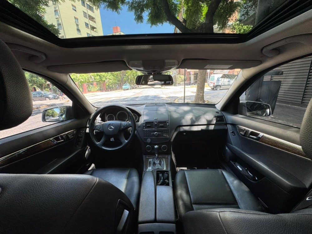 Mercedes-Benz C-Class Elegance — foto 3